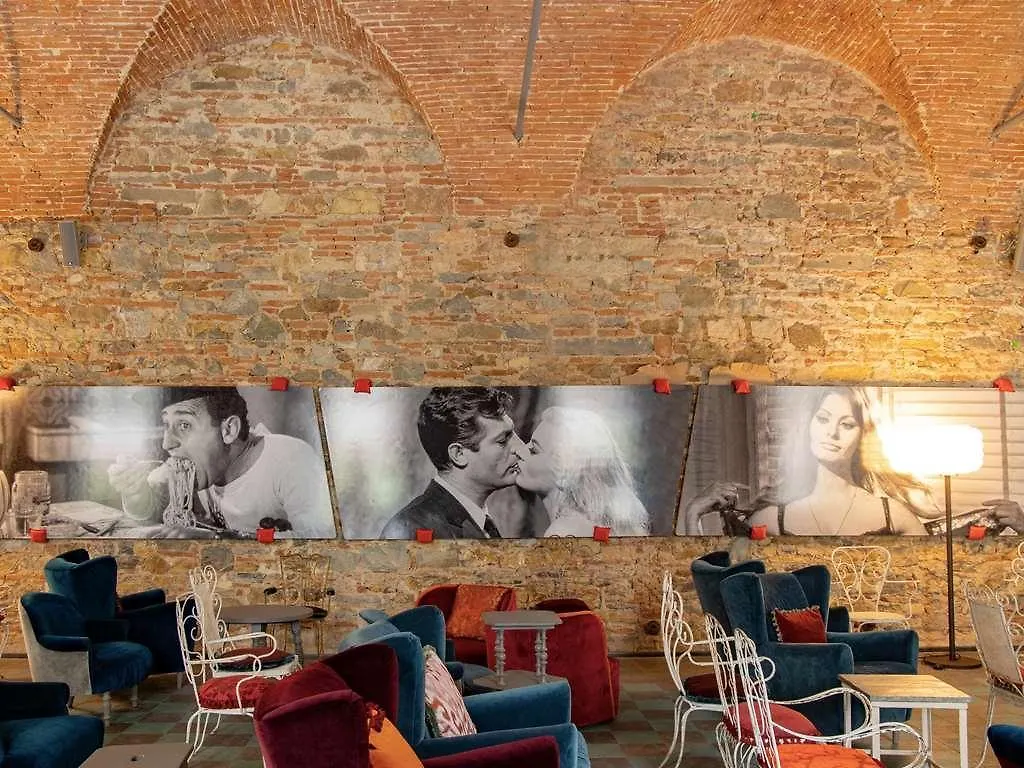 25Hours Hotel Florence Piazza San Paolino 4*,